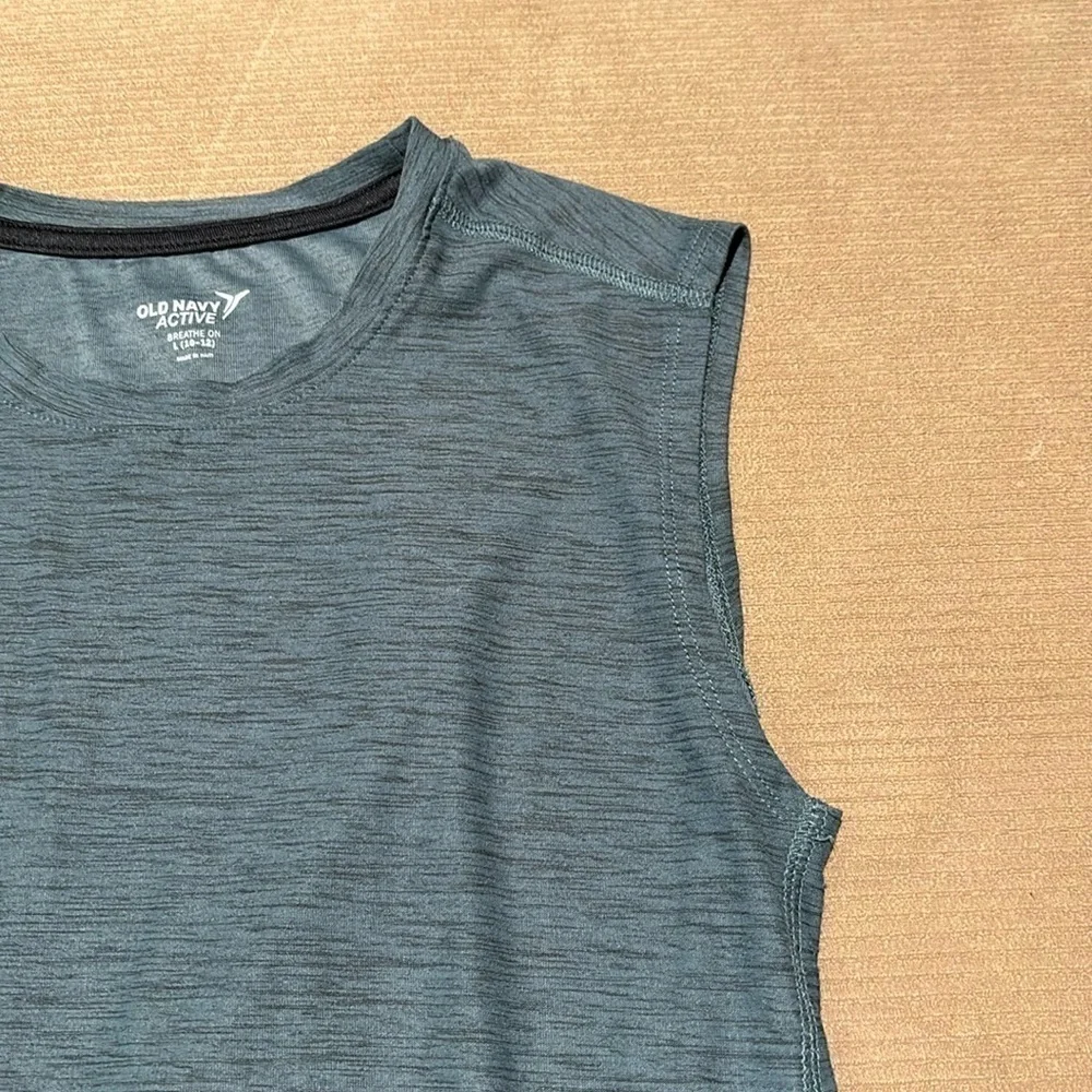 Old Navy Boys Tank - size L‍‍‍‍‍‍‍‍ - Picture 3 of 3